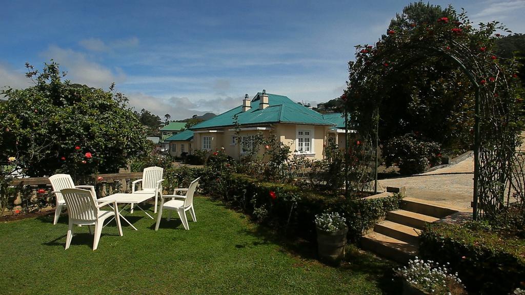 Senani Colonial Holiday Bungalow Nuwara Eliya Rom bilde