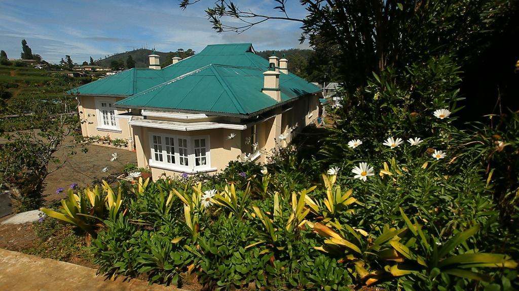 Senani Colonial Holiday Bungalow Nuwara Eliya Rom bilde