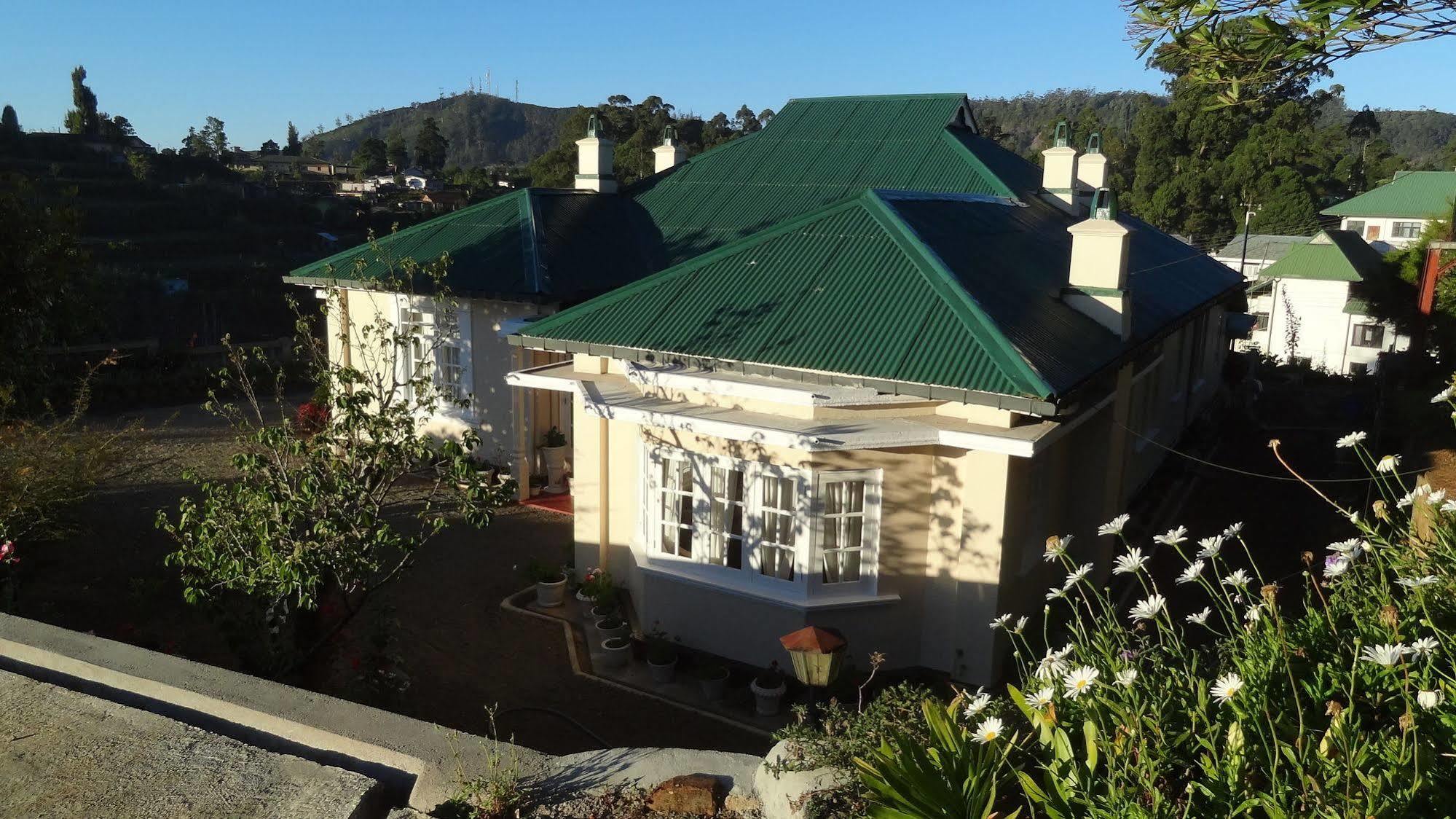Senani Colonial Holiday Bungalow Nuwara Eliya Eksteriør bilde
